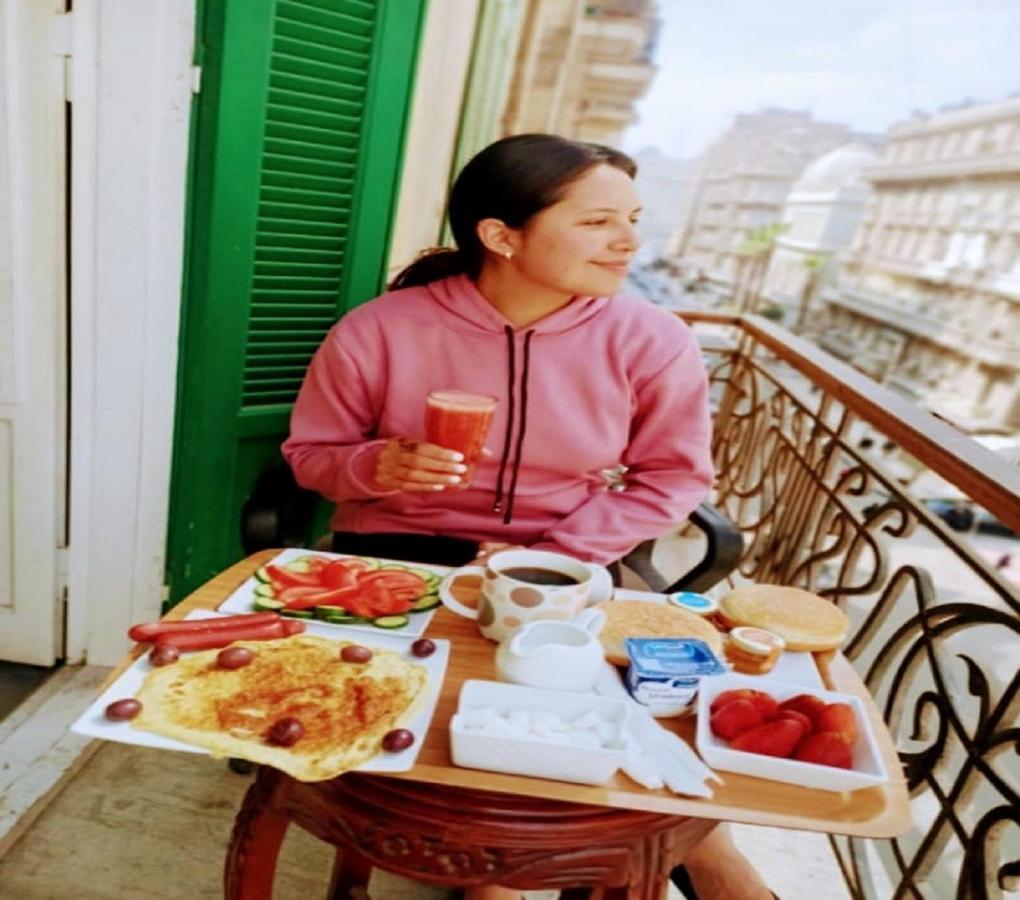 Paris 2* Cairo